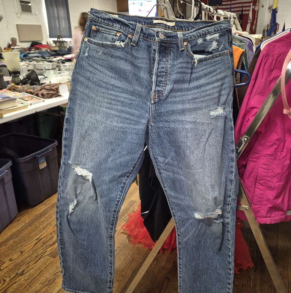 Levi's Blue Distressed Ankle Jeans